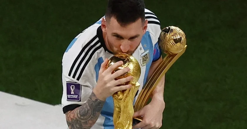 La FIFA mostró un video inédito de Messi levantando la Copa del Mundo en Qatar