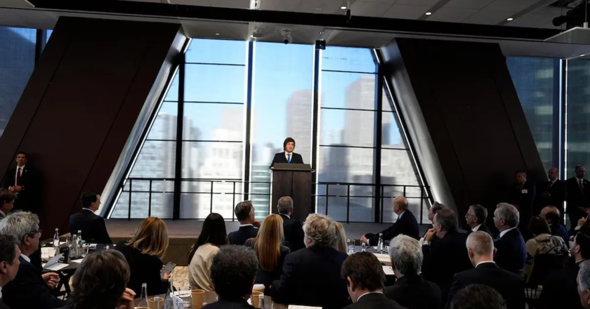 Milei apuntó contra industriales argentinos