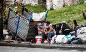 El INDEC publicará este jueves el dato oficial de pobreza del primer semestre