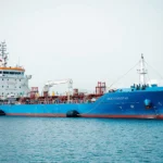 Retoman la actividad marítima en Ormuz tras los contactos recientes entre las autoridades iraníes y estadounidenses