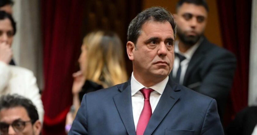 Según Isasi/Burman, crece LLA en Tucumán y casi el 64% quiere un cambio para 2027