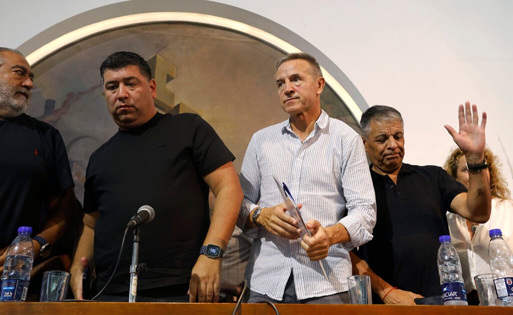 La CGT denuncia una crisis “terminal” de las obras sociales