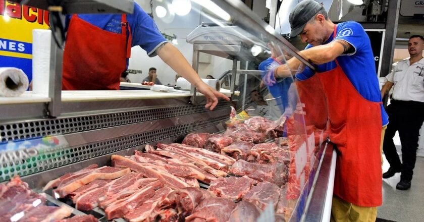 La carne volvió a subir un 10% en marzo y pone en jaque la meta anual de inflación