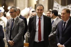 La Justicia archivó una de las causas contra Adorni y el jefe de Gabinete lo celebró en sus redes