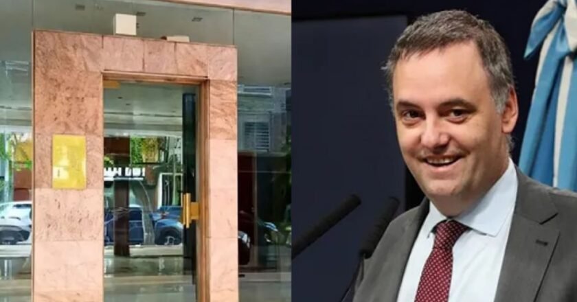 Citaron a declarar a las cuatro mujeres que le prestaron plata a Adorni para la compra de departamentos