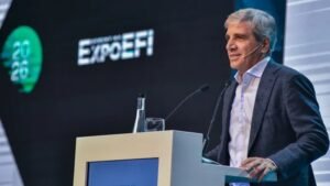 Caputo afirmó que el “riesgo kuka es cero” y que “no hay ninguna posibilidad de volver al pasado”