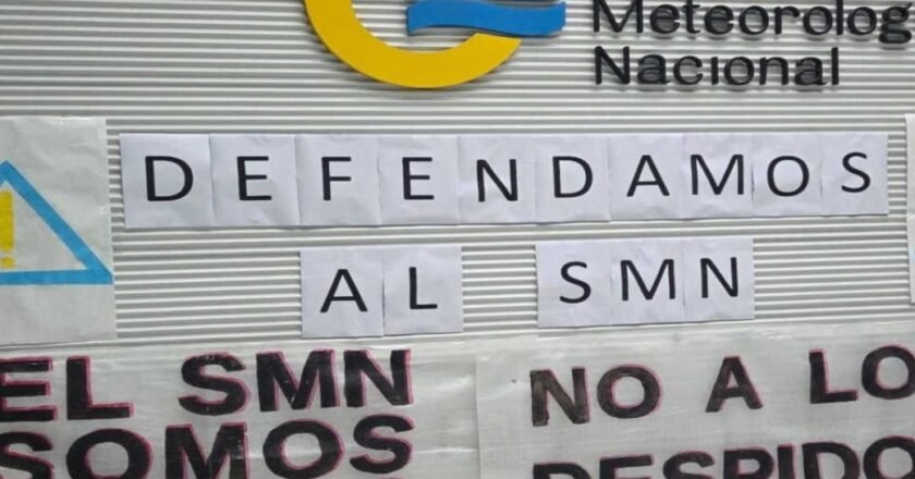 Sin pronóstico: el SMN se paraliza tras el despido masivo de 240 trabajadores