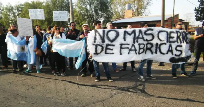 Industria en rojo: la producción se desplomó 8,7% en febrero y marca el peor arranque de año