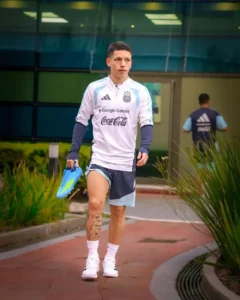 Prestianni podría quedarse sin Mundial con la Selección Argentina tras la sanción