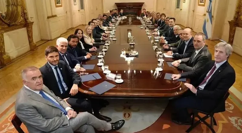 El círculo vicioso de la recaudación: la caída del consumo profundiza el rojo de las arcas provinciales