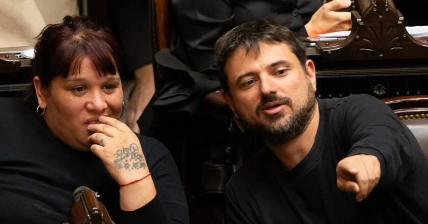 El duro insulto de Grabois a Manuel Adorni: “Además de chorro sos cagón”