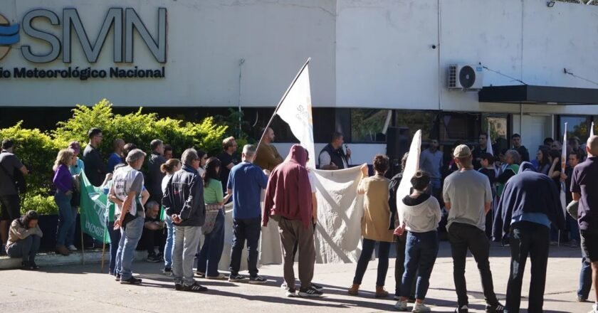 Paro en el SMN: advierten por demoras o cancelaciones de vuelos