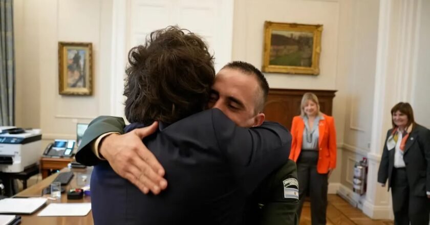 Milei recibió al gendarme argentino Nahuel Gallo en Casa Rosada