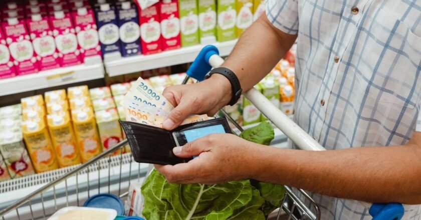 El Gobierno y las consultoras esperan que la inflación de abril sea menor que la de marzo