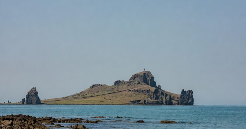 Irán dice que la isla de Kharg no sufrió daños tras los ataques de Israel y Estados Unidos