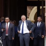 Teléfono para Milei: peligran los votos de la reforma electoral en el Congreso por culpa de Jaldo