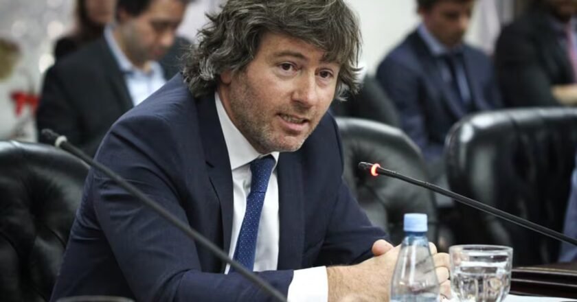 Juan Bautista Mahiques designó a su hermano Esteban como titular de asesores en el Ministerio de Justicia