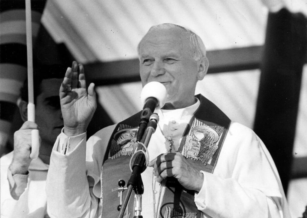 Tucumán revive el legado de San Juan Pablo II a 39 años de su llegada