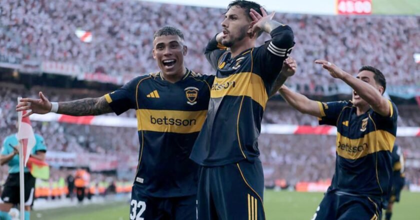 Boca le ganó 1-0 a River y festejó en el Monumental