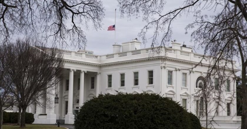 La Casa Blanca negó que esté evaluando utilizar armas nucleares contra Irán