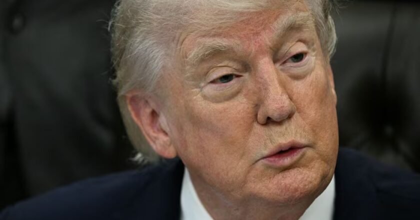 Trump anunció que extenderá el alto el fuego con Irán aunque mantendrá el bloqueo naval
