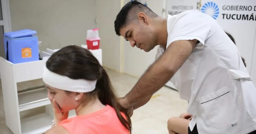 El Vacunatorio de la Familia abre este sábado para aplicar vacunas contra el dengue y la gripe