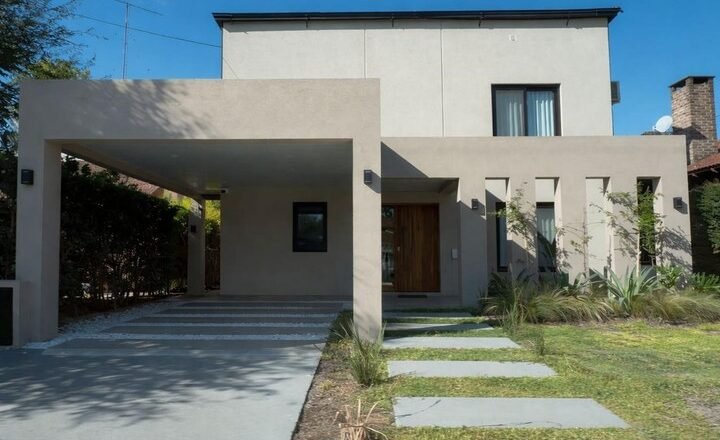 Caso Adorni: el fiscal citó al contratista de su casa