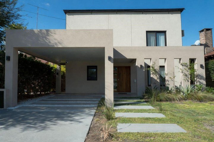 Caso Adorni: el fiscal citó al contratista de su casa