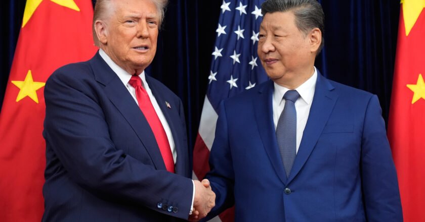 Donald Trump llegó a China para reunirse con Xi Jinping