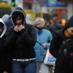 Una nueva irrupción de aire frío se aproxima al país y anticipan un fuerte descenso de temperaturas