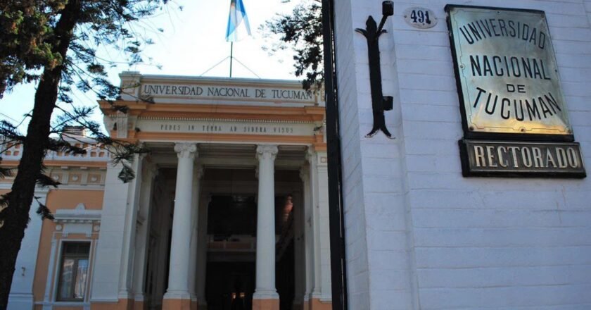 La UNT suspendió la Asamblea Universitaria y decidió inhabilitar a Sergio Pagani