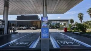 Tras el aumento de YPF, así quedaron los precios de la nafta en Tucumán