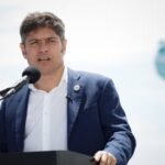 Axel Kicillof encabezó un acto del PJ, le abrió la puerta a una interna con Sergio Uñac 