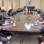 Las provincias pierden otro billón de pesos tras el recorte de Milei y Adorni
