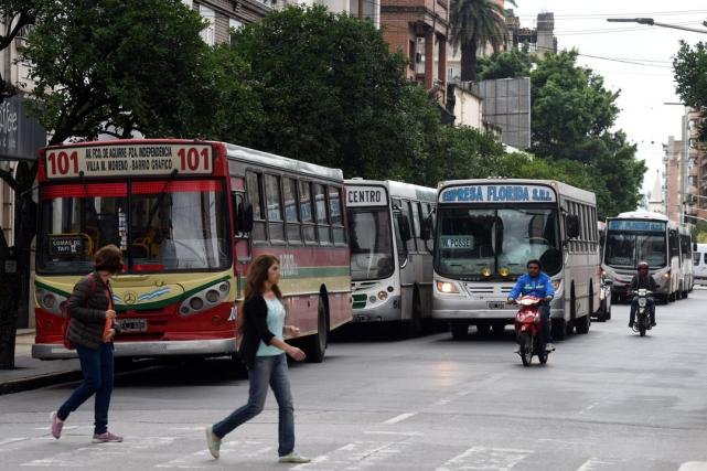 El aumento del boleto urbano comienza a tomar forma en el Concejo Deliberante tucumano
