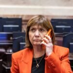 Patricia Bullrich cuestionó la microeconomía del plan oficial y debió suavizar su mensaje