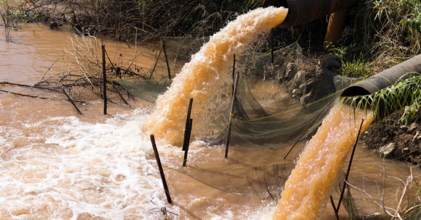 Avanza la causa por contaminación del río Gastona con procesamientos a empresarios