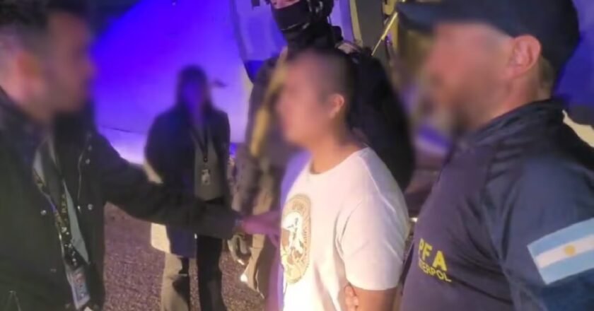 Extraditaron a “Pequeño J”, acusado por el triple crimen de Florencio Varela