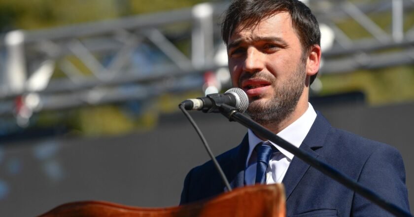 El gobierno de Chubut eliminó Ingresos Brutos y Sellos para estimular las obras y la construcción