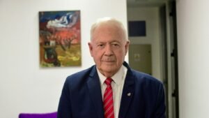 Dr. Hugo Pizzi:”Hay una dejadez en la sociedad ante los virus que nos está haciendo mucho daño”