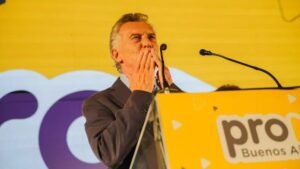 Macri envió un mensaje contra Adorni: “Si el PRO calla, el populismo avanza”