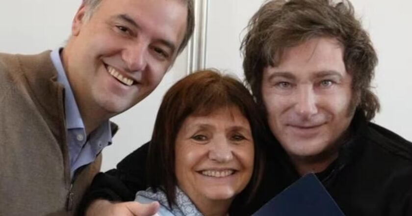 Reunión de gabinete tensa: no hubo foto y Bullrich se fue antes de que termine