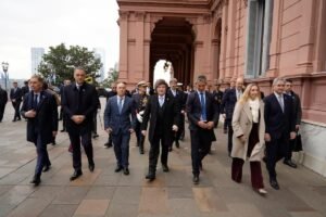 Milei reunió a su gabinete para mostrar una imagen de unión: qué temas trataron