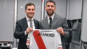 Otamendi firmó su contrato y se convirtió en el primer refuerzo de River