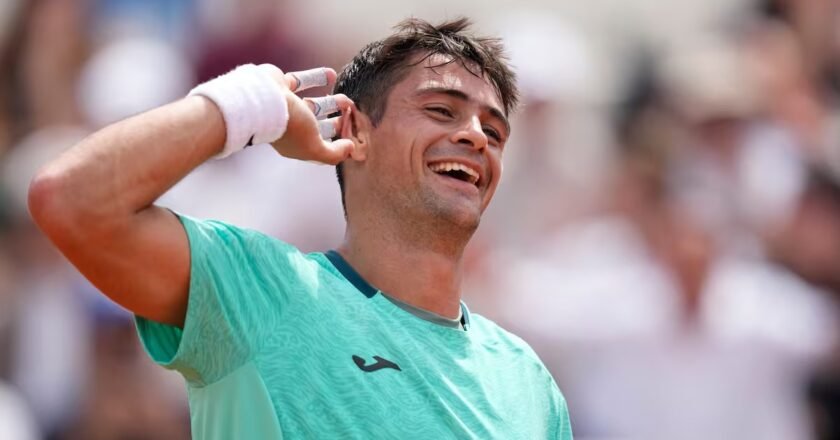 Navone logró la victoria más importante de su carrera en Roma: venció al número 5 del mundo