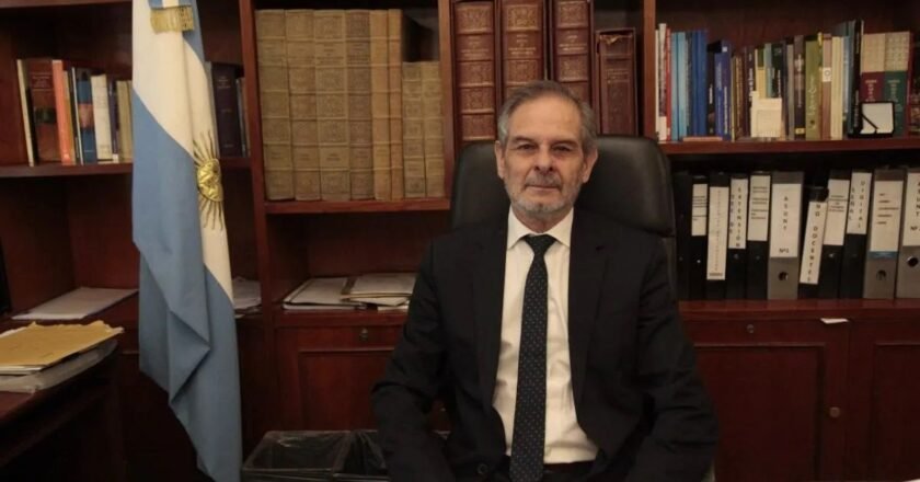 Pagani sobre las elecciones en la UNT: “El proceso electoral no está suspendido, el Consejo Superior lo resolverá hoy””