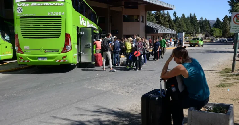 Los boletos sin cargo para discapacitados en micros de larga distancia dejarán de ser cubiertos por Nación