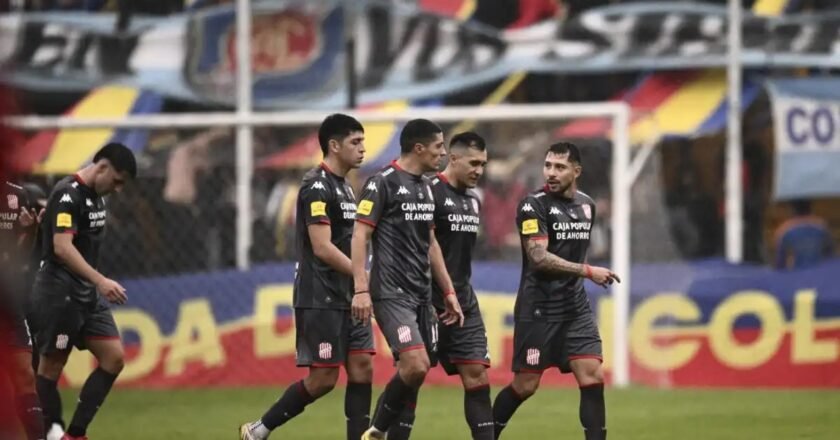 San Martín perdió con Colegiales 2-0, quedó a cuatro puntos del descenso y profundiza su crisis
