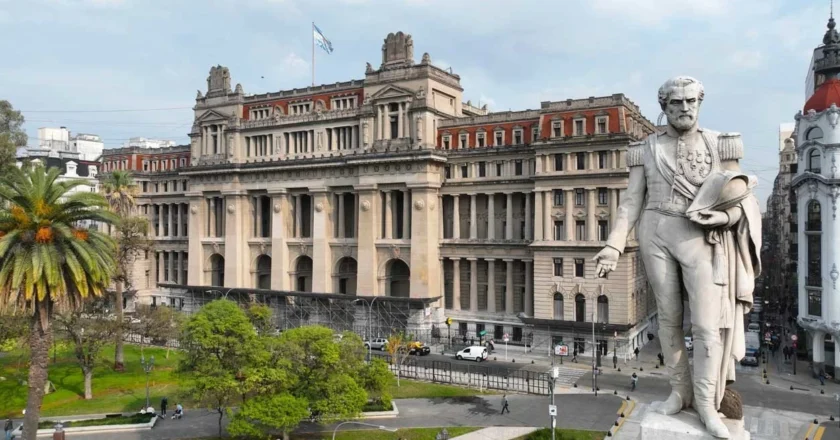 Revés para el Gobierno: la Corte Suprema ratificó su intervención en la causa por el financiamiento universitario.
