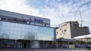 Ucrania ataca con drones la infraestructura de la mayor central nuclear de Europa